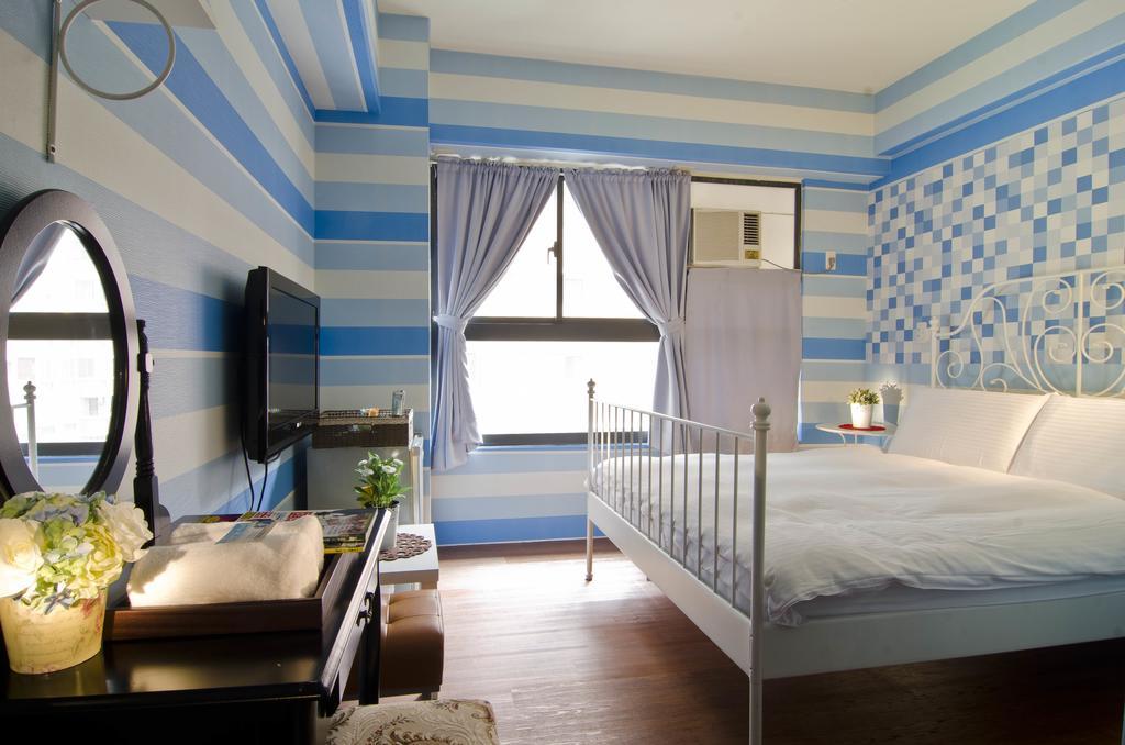 Star Hostel Taichung Dış mekan fotoğraf